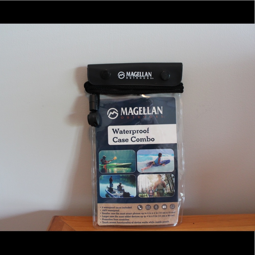 Magellan Outdoors Waterproof Pouch